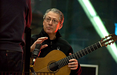 Michael Andriaccio playing with the London Symphony